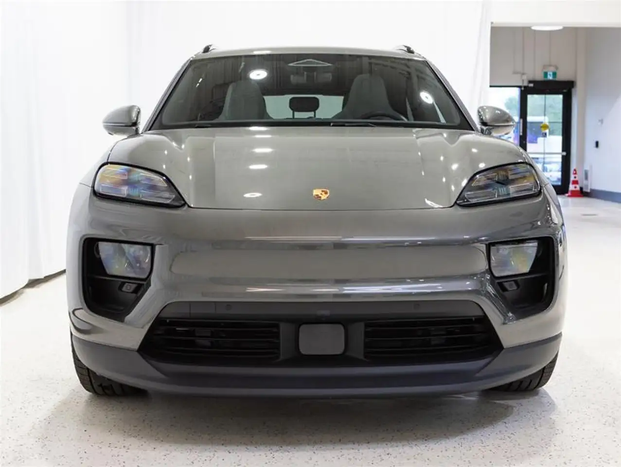 Porsche Macan снимка Porsche Macan