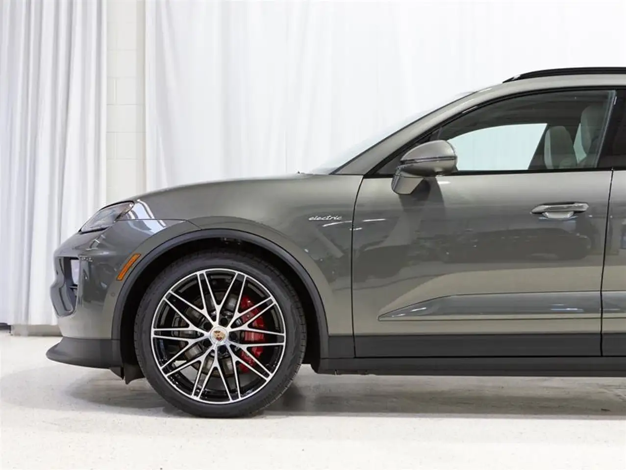 Porsche Macan снимка Porsche Macan