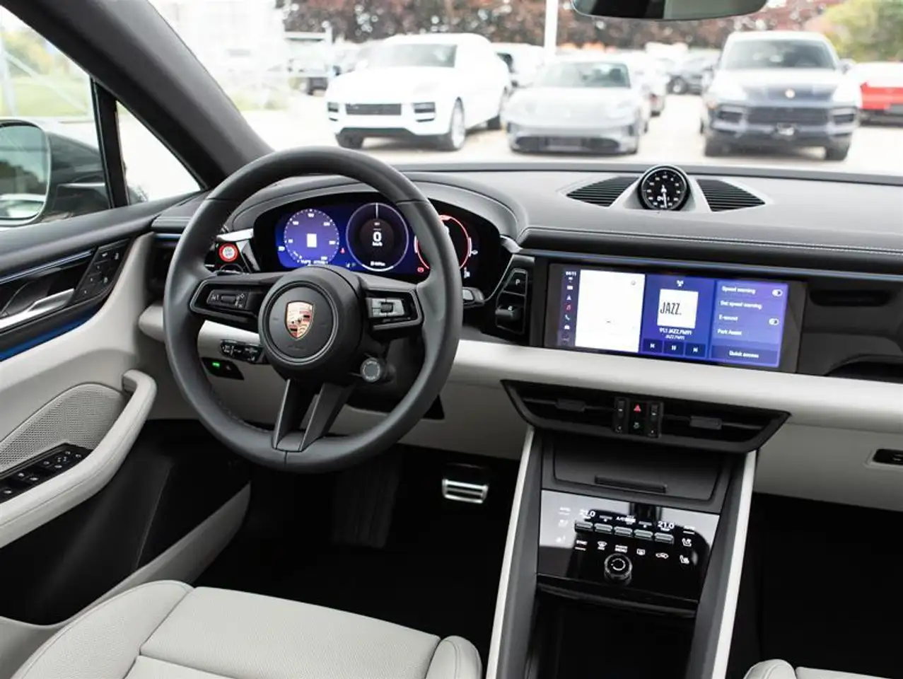 Porsche Macan снимка Porsche Macan