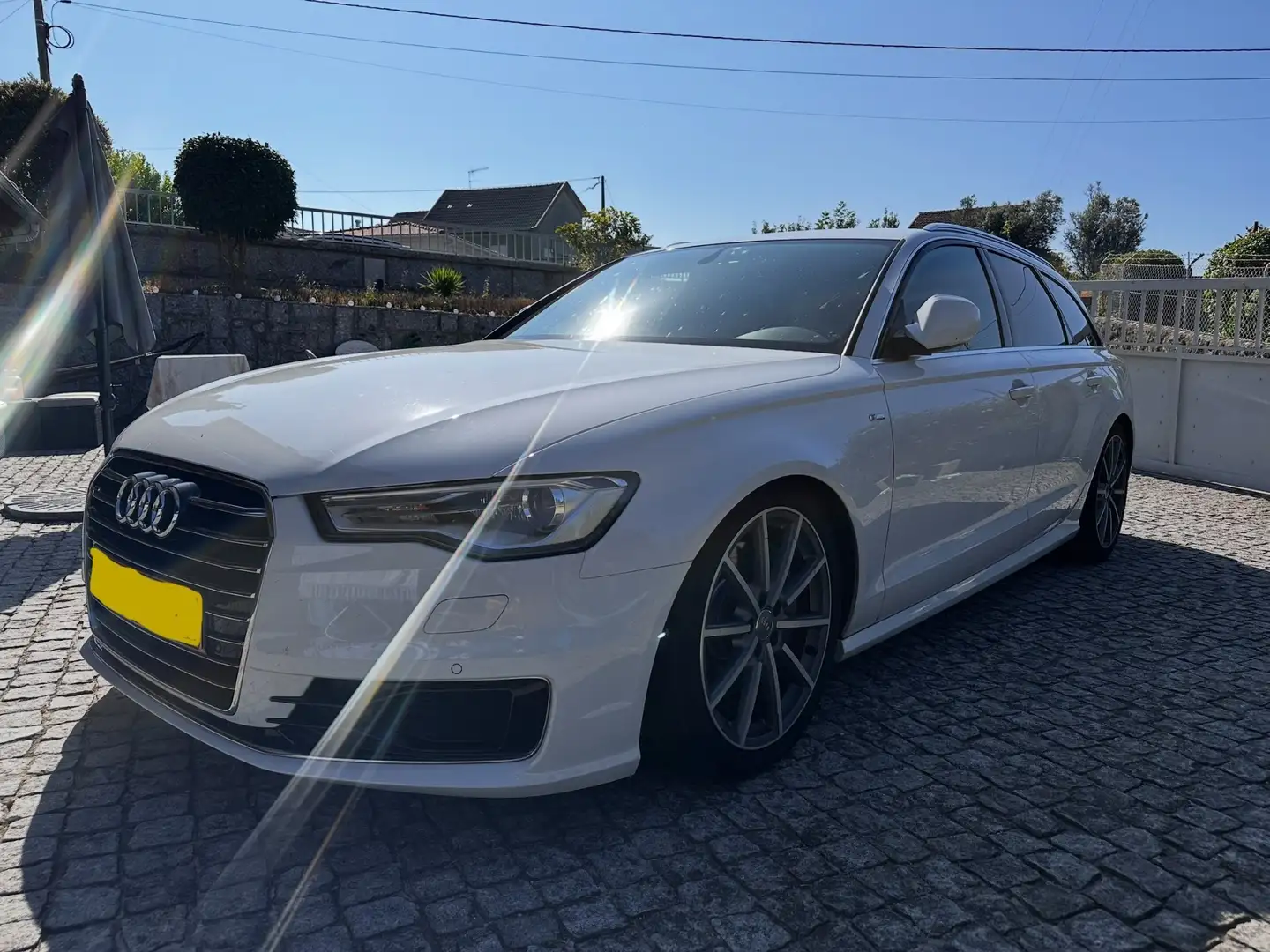 Audi A6 Avant 3.0 TDI quattro S tronic - 1
