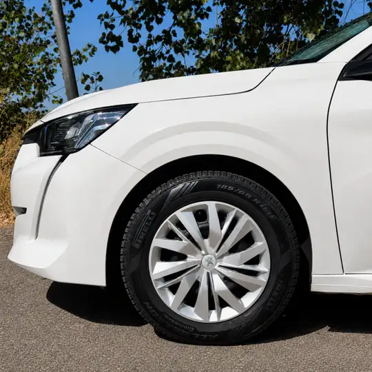 Peugeot 208 2022, foto 17