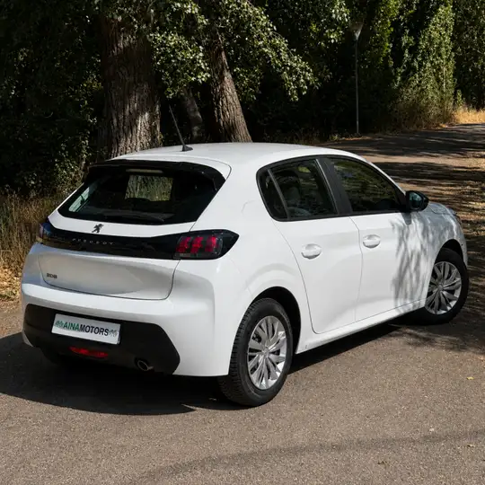 Peugeot 208 2022, foto 25