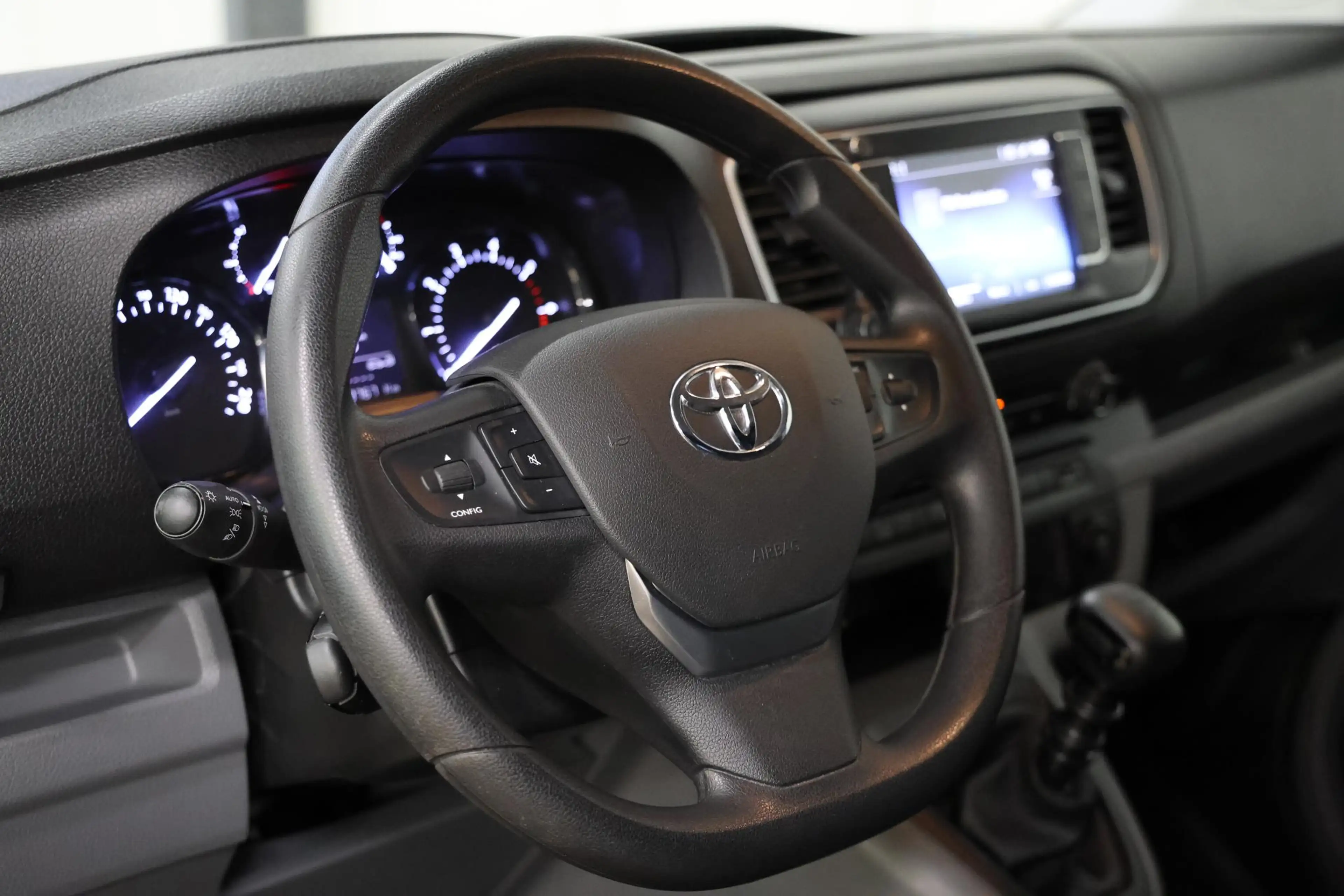 Toyota Proace Worker 1.5 D-4D L2H1 CARPLAY PDC AIRCO — photo 12