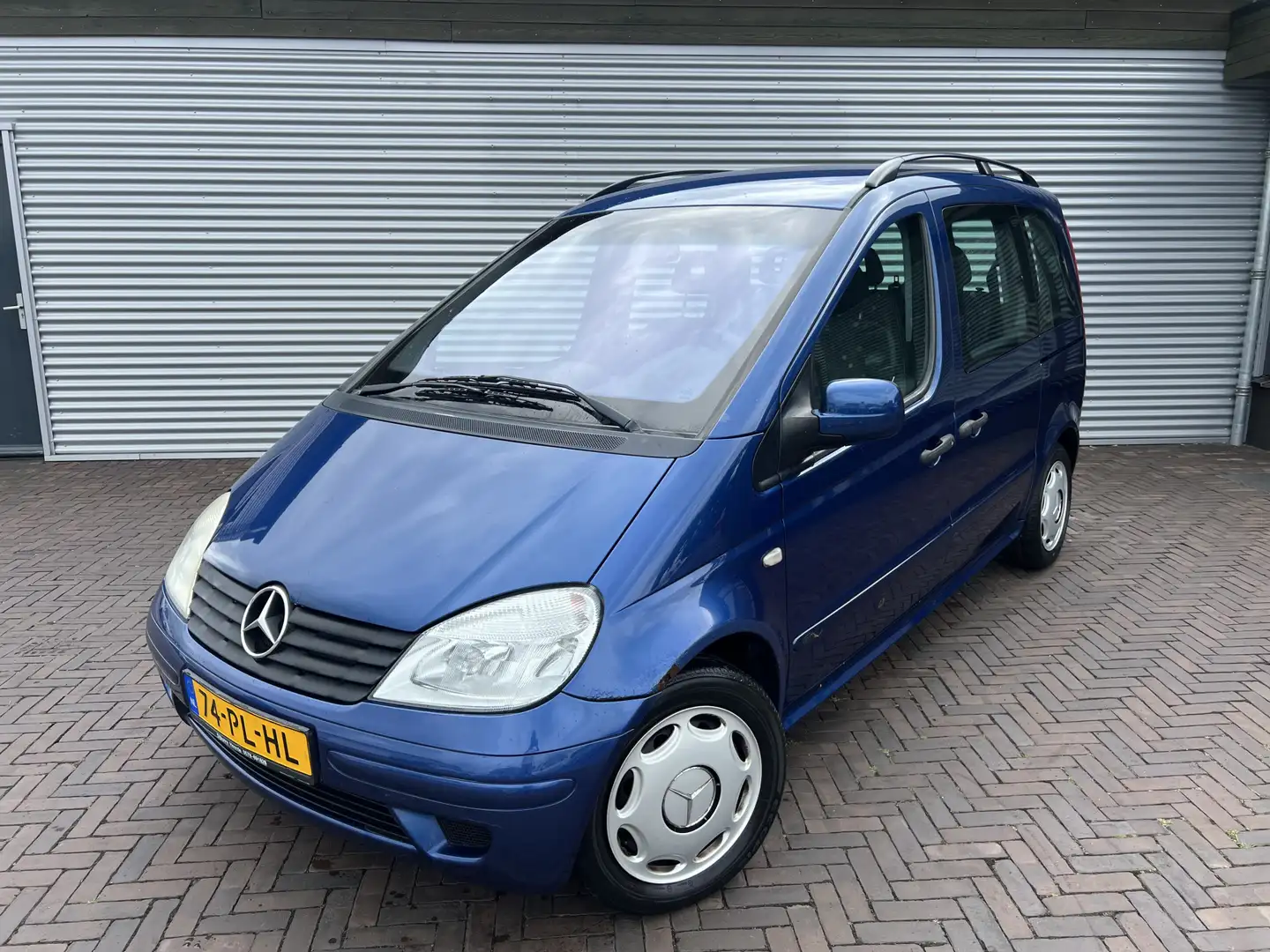 Mercedes-Benz Vaneo 1.6 Family Bleu - 1