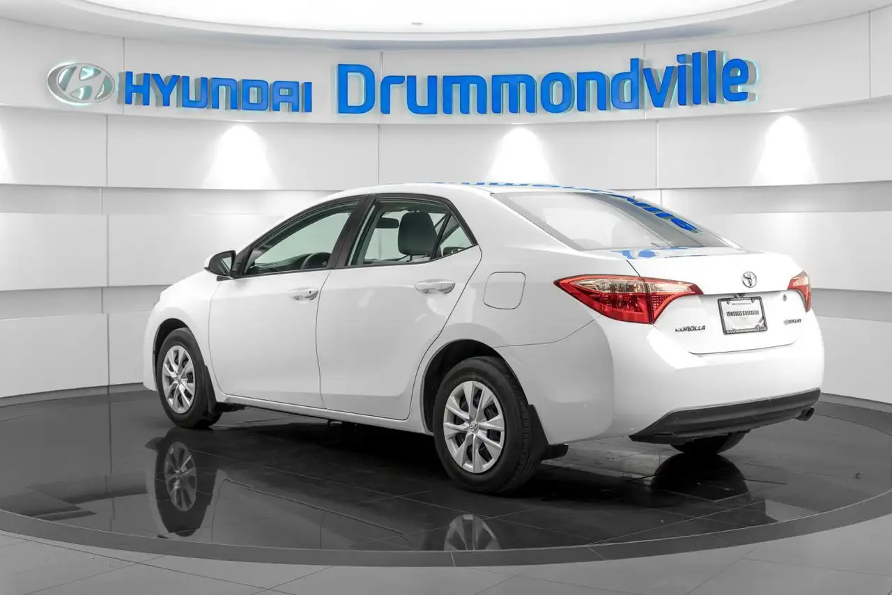Toyota Corolla снимка Toyota Corolla