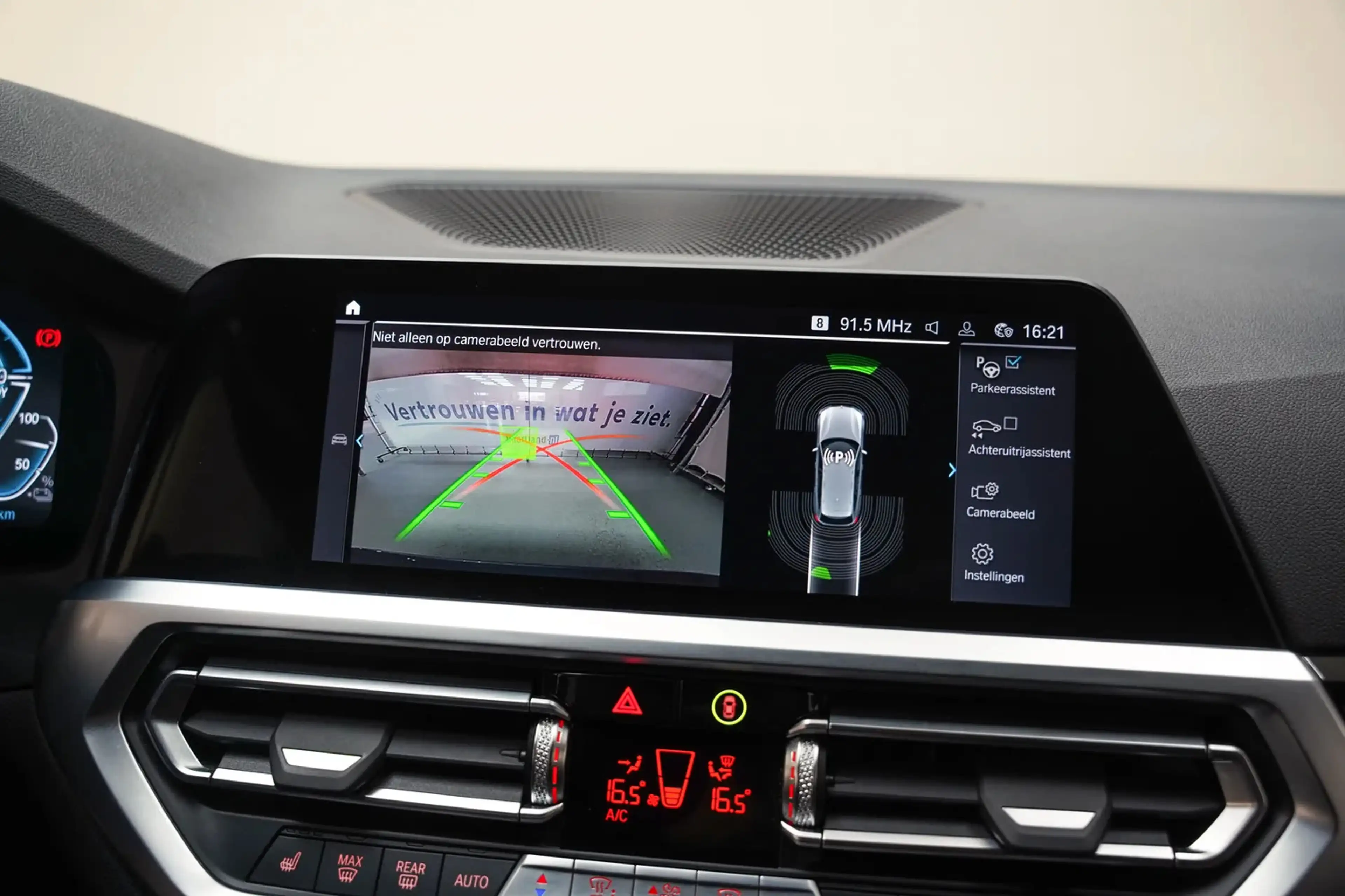 BMW 330 3-serie Touring 330e High Executive Sport [ Navi A — photo 5
