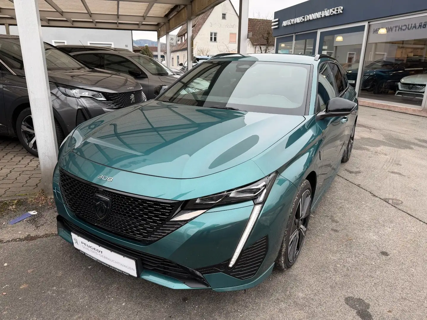 Peugeot 308 Plug-in Hybrid 180 e-EAT8 GT SW,AHK,NAVI,1HD Bleu - 1