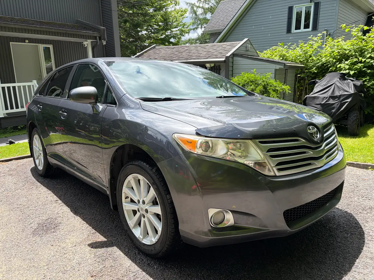 Toyota Venza fotografie Toyota Venza