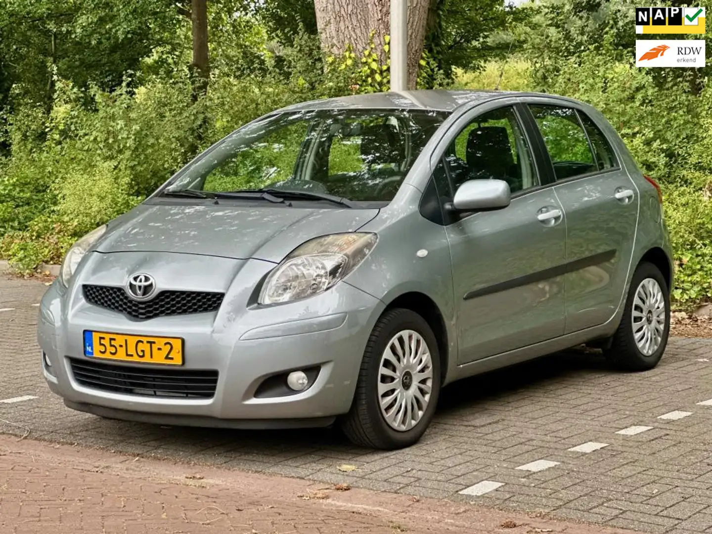 Toyota Yaris 1.3 VVTi Aspiration|Airco|New APK|Onderhoud Szary - 1