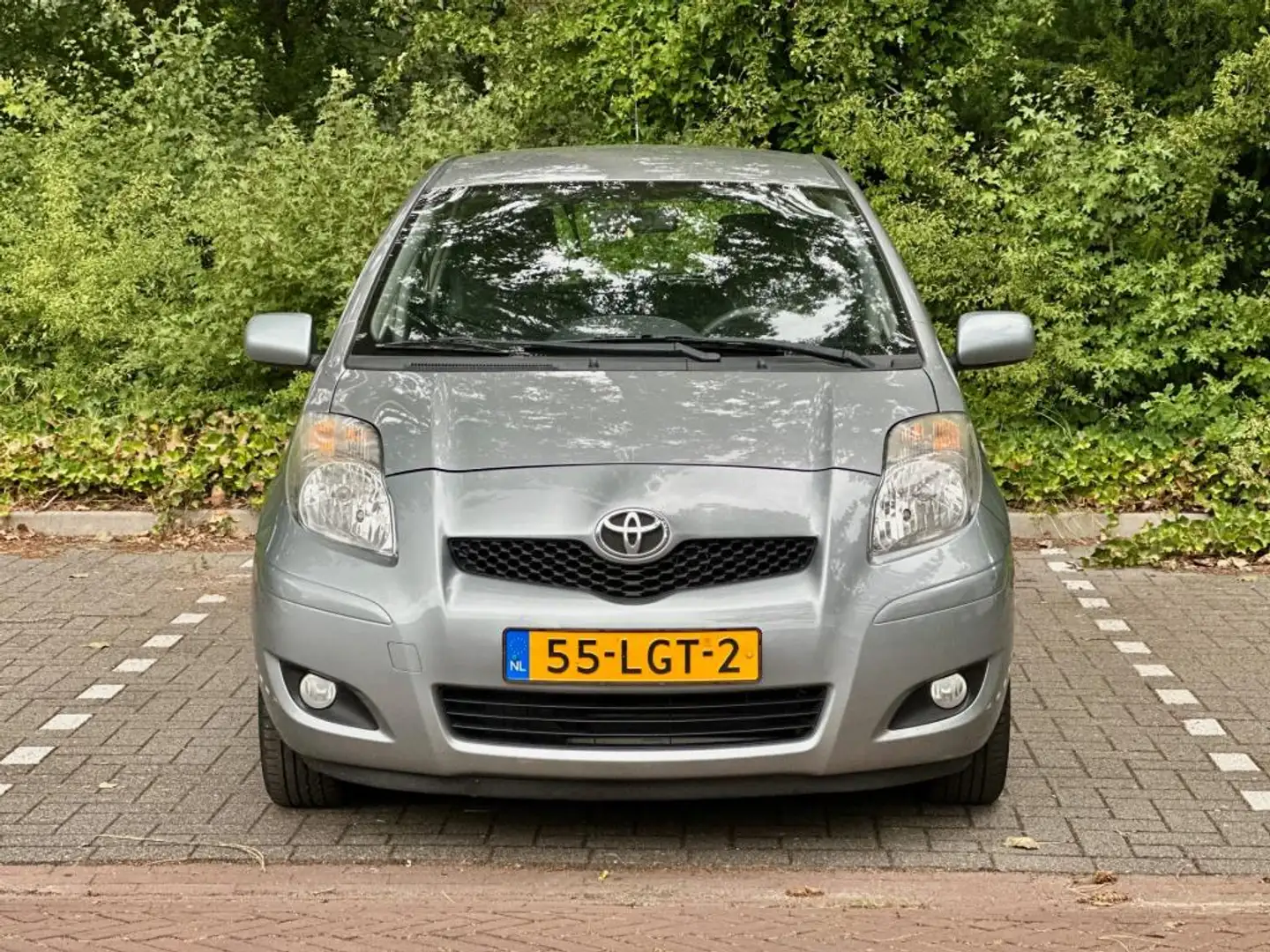 Toyota Yaris 1.3 VVTi Aspiration|Airco|New APK|Onderhoud Szary - 2