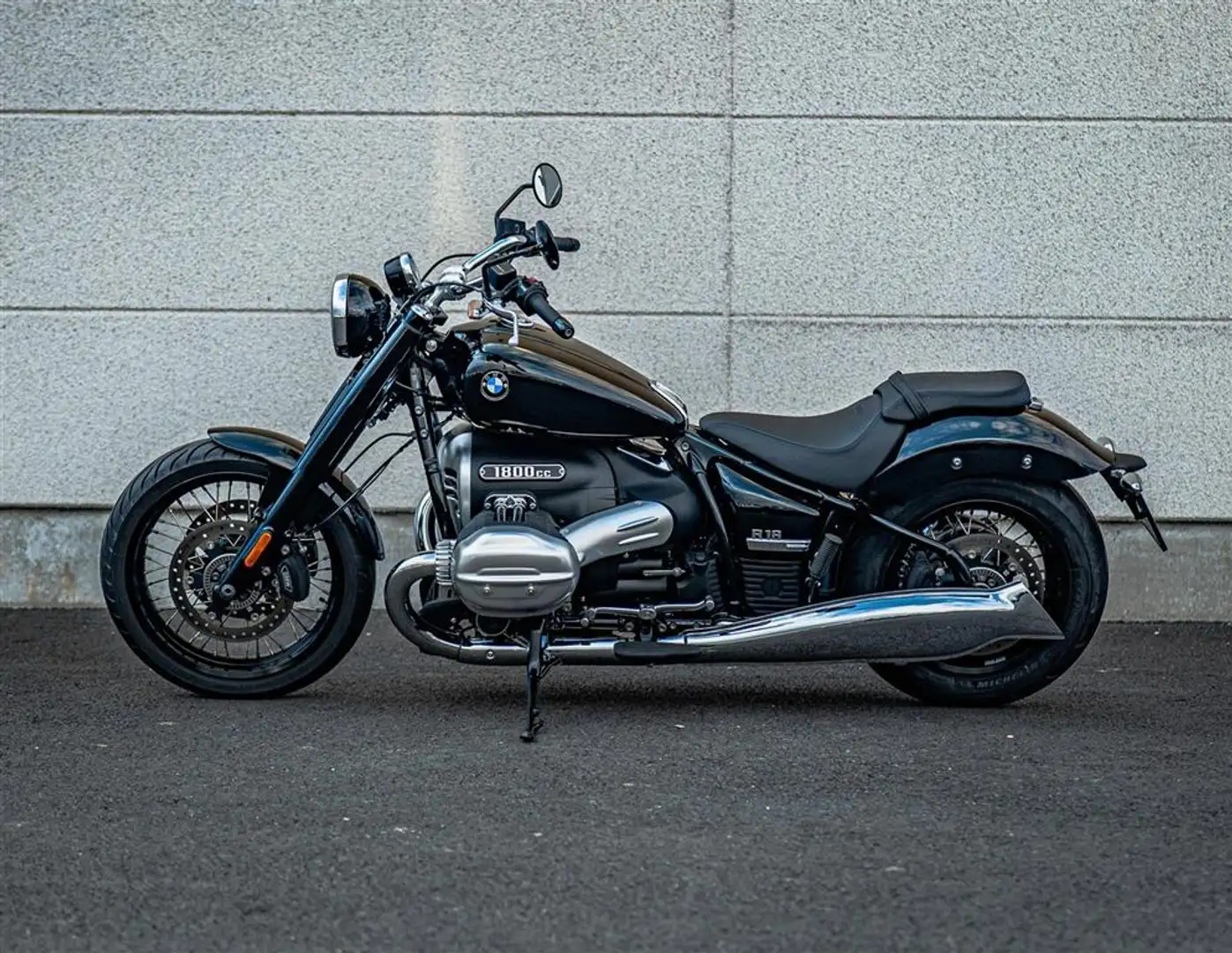 BMW R 18 0 Negru - 2