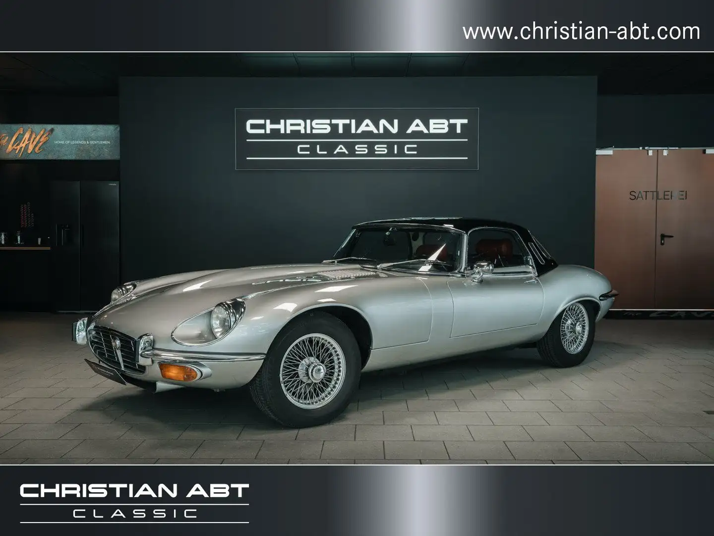 Jaguar E-Type 5.3 12 Zylinder Srebrny - 1