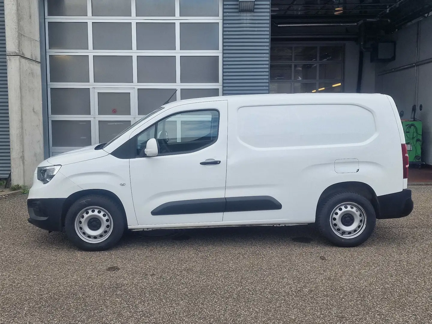 Opel Combo Cargo Edition erhöhte Nutzlast XL Weiß - 2