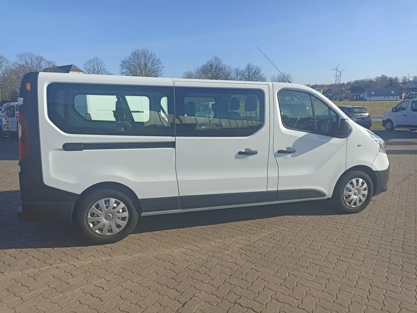 Renault Trafic ENERGY dCi 120 Combi Life Blanc - 2