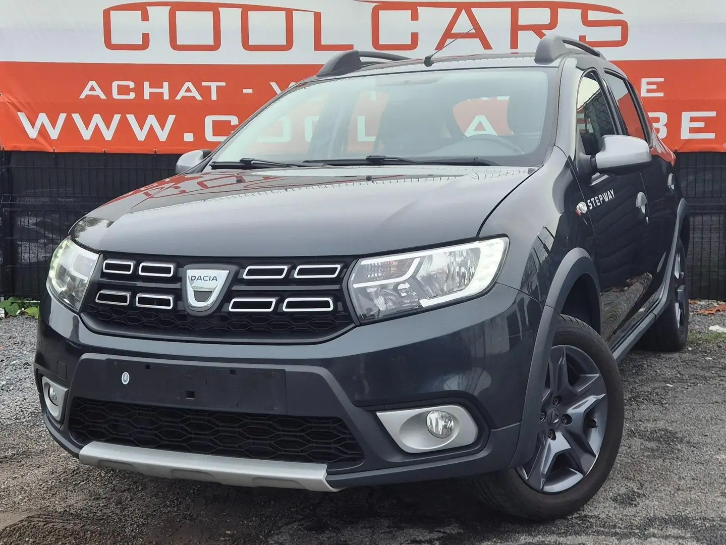 Dacia Sandero Stepway 0.9 TCe - EU6 - GARANTIE 1AN - Grau - 1