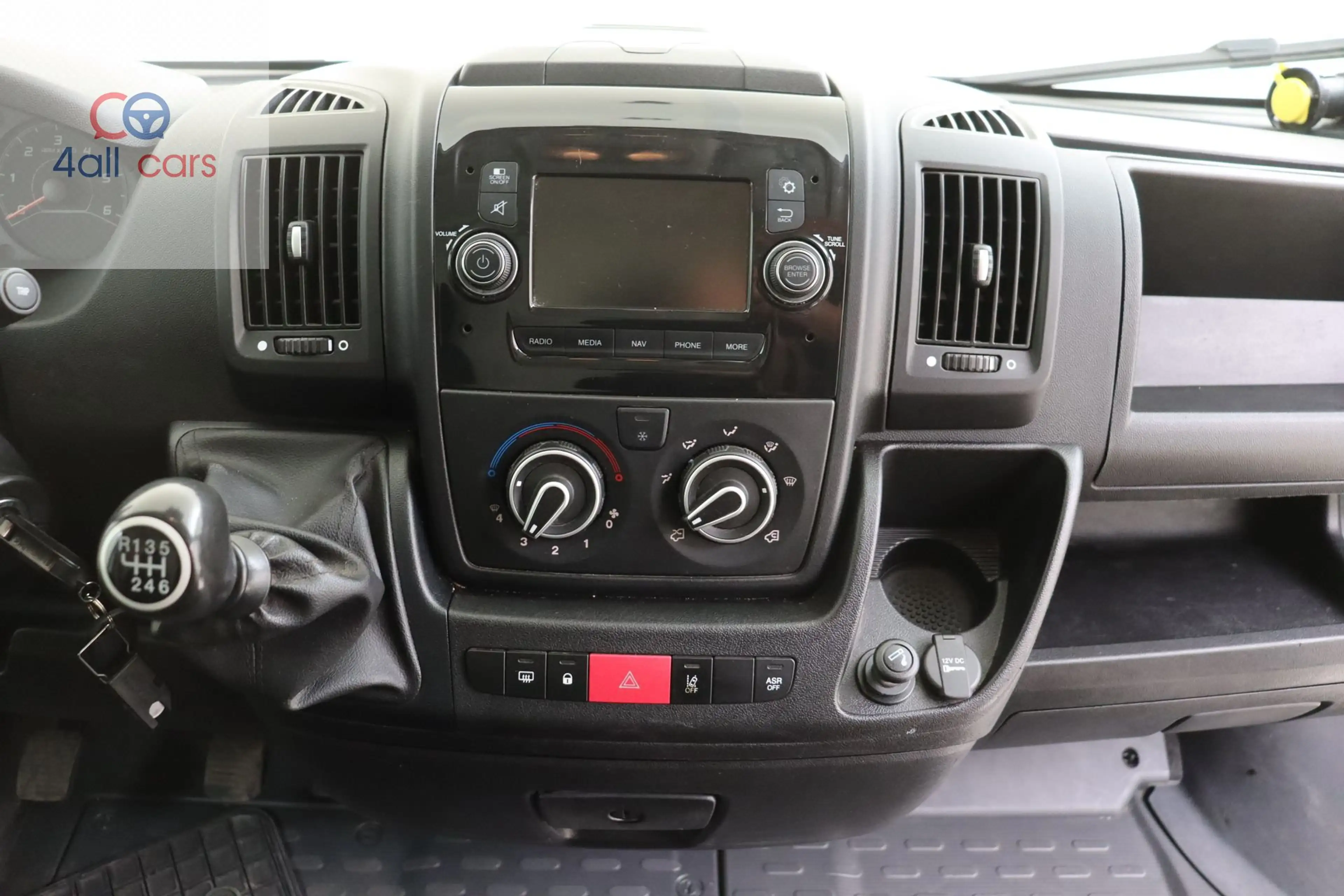 Peugeot Boxer 3371 Asphalt L2H2 333 Light(14Q) CP/Android NAVI CAM-A180°+ADAS PDC AIRCO  CC, 2.2BlueHDI 120pk S/S — photo 15