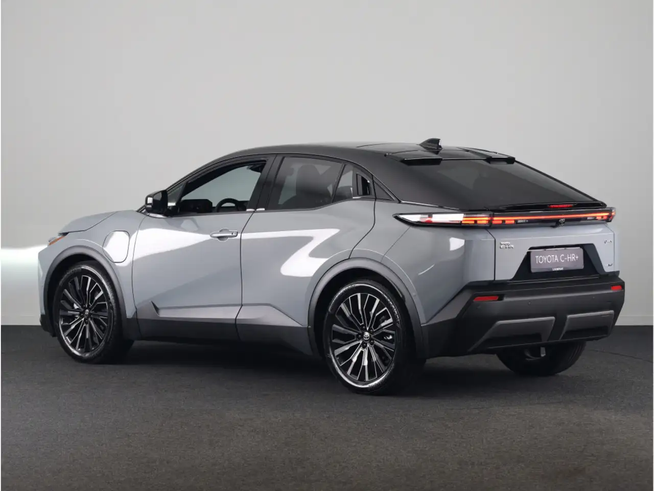 Toyota C-HR 2026 — фото 13