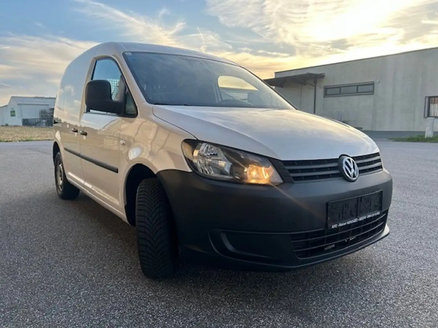 Volkswagen Caddy 1,6 TDI Kasten,5.825€netto,Klima,Tempomat Weiß - 2