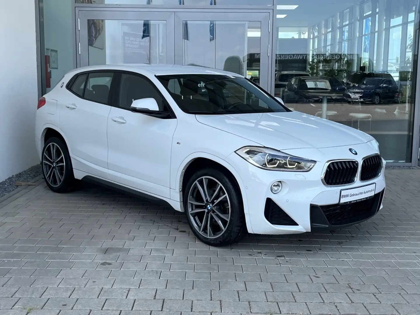 BMW X2 xDrive20d M Sport Navi.RfK.DriveA.Tempo.LED Weiß - 2