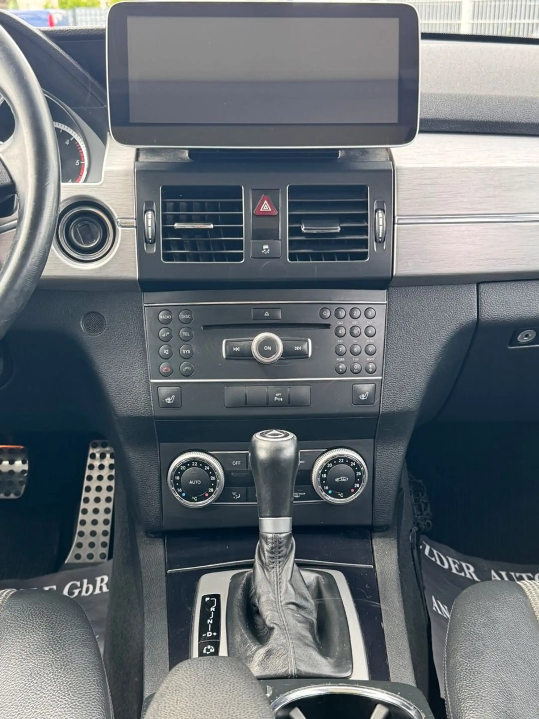 Mercedes-Benz GLK 350 CDI 4Matic Sport Edition — photo 13