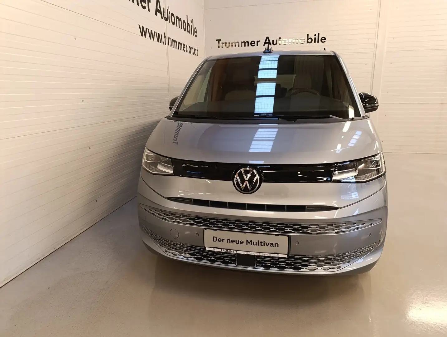 Volkswagen T7 Multivan VW T7 Multivan Business eHybrid Silber - 2