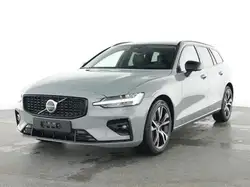 Volvo V60 B4 Plus Dark HEAD UP/ PANO/ 360°/ HK SOUND/