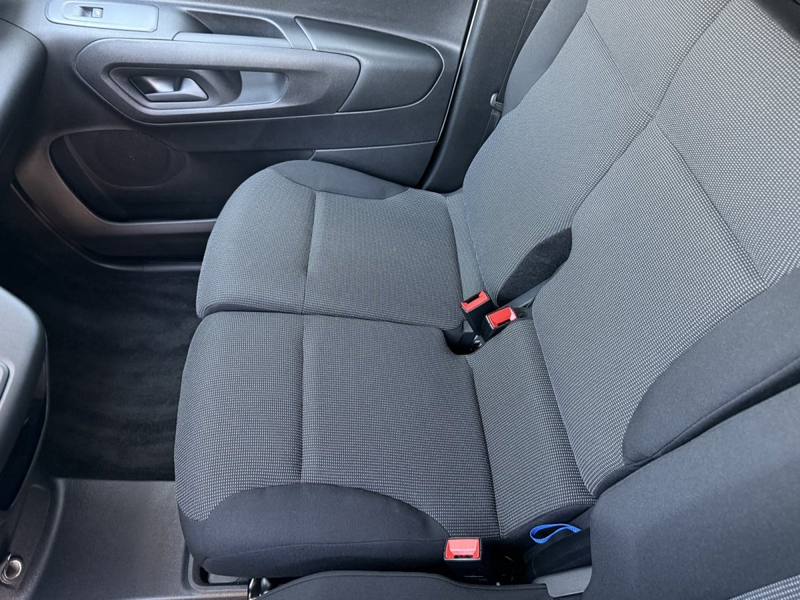 Opel Combo 1.5D AT XL*Kamera*Klima*LRB*Keyless*LED*erhöhte Nu — photo 13