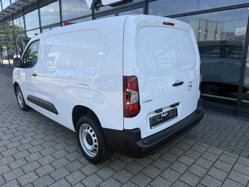 Opel Combo 1.5D AT XL*Kamera*Klima*LRB*Keyless*LED*erhöhte Nu — photo 3