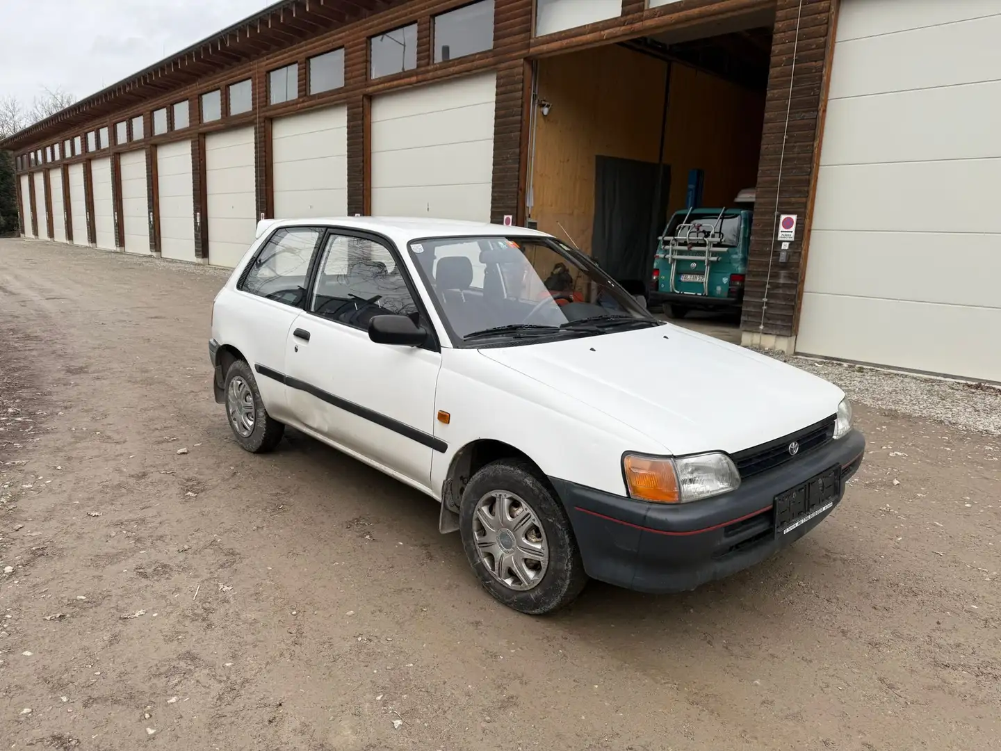 Toyota Starlet Starlet 1.3 XLi / Tüv bis 10-2026 Blanco - 1