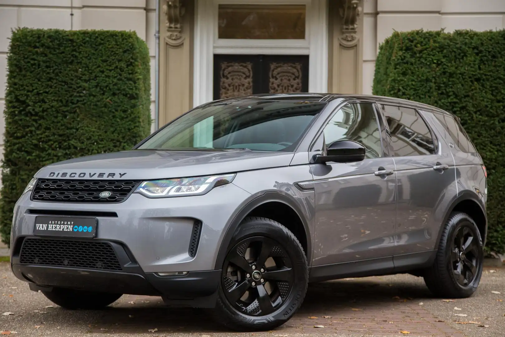 Land Rover Discovery Sport P200 2.0 S Facelift | Pano | Leder | Carplay | Dea Grijs - 1