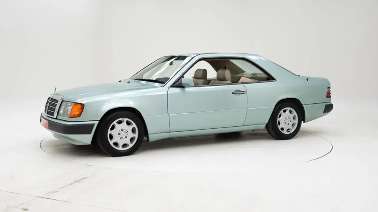 Mercedes-Benz 300 CE '92 CH51949, foto 1