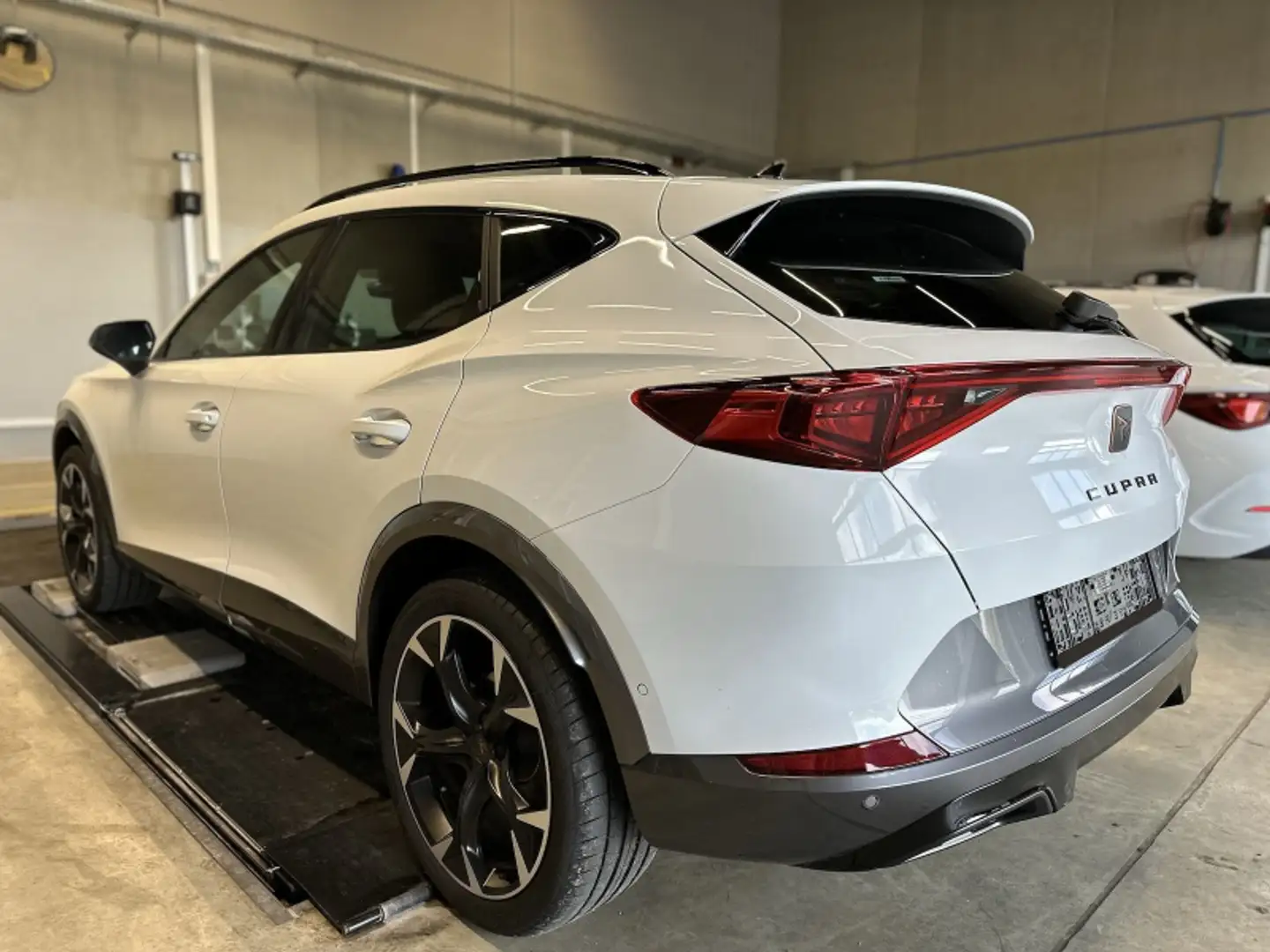 CUPRA Formentor 1.5 TSI DSG Bianco - 2