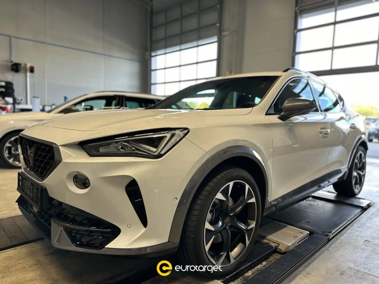 CUPRA Formentor 1.5 TSI DSG Bianco - 1