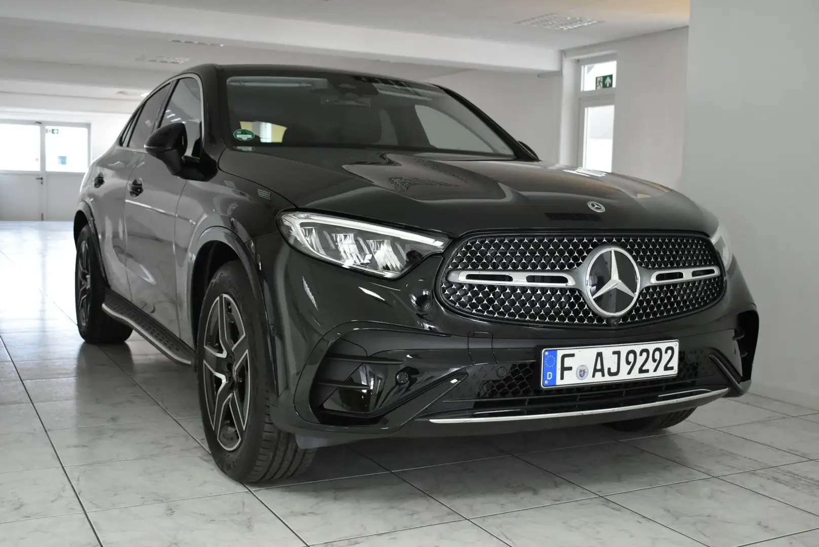 Mercedes-Benz GLC 200 Coupe 4Matic Edition AMG Line 360°-Kam. Noir - 2