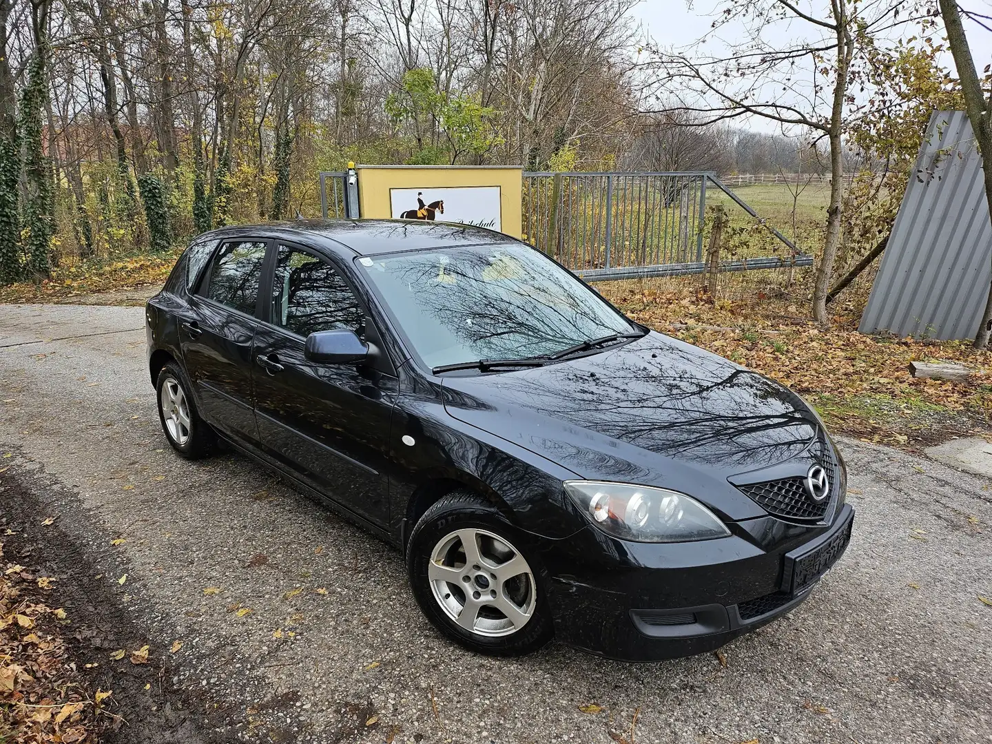 Mazda 2 1.25l Comfort Чорний - 1