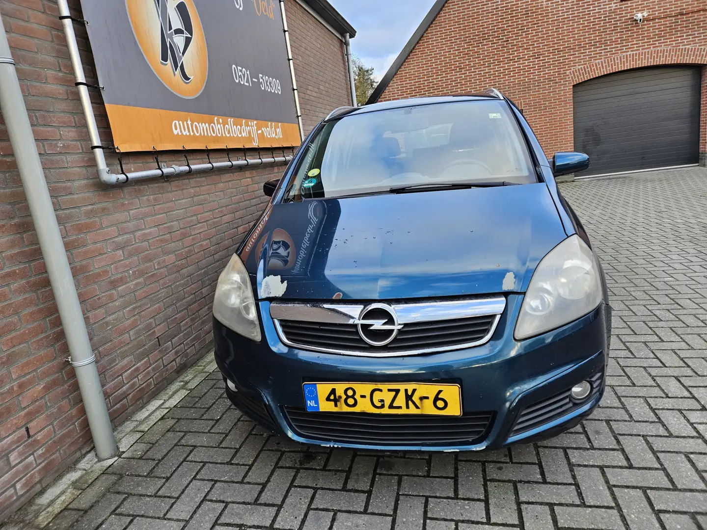 Opel Zafira 1.8 Temptation Grün - 2