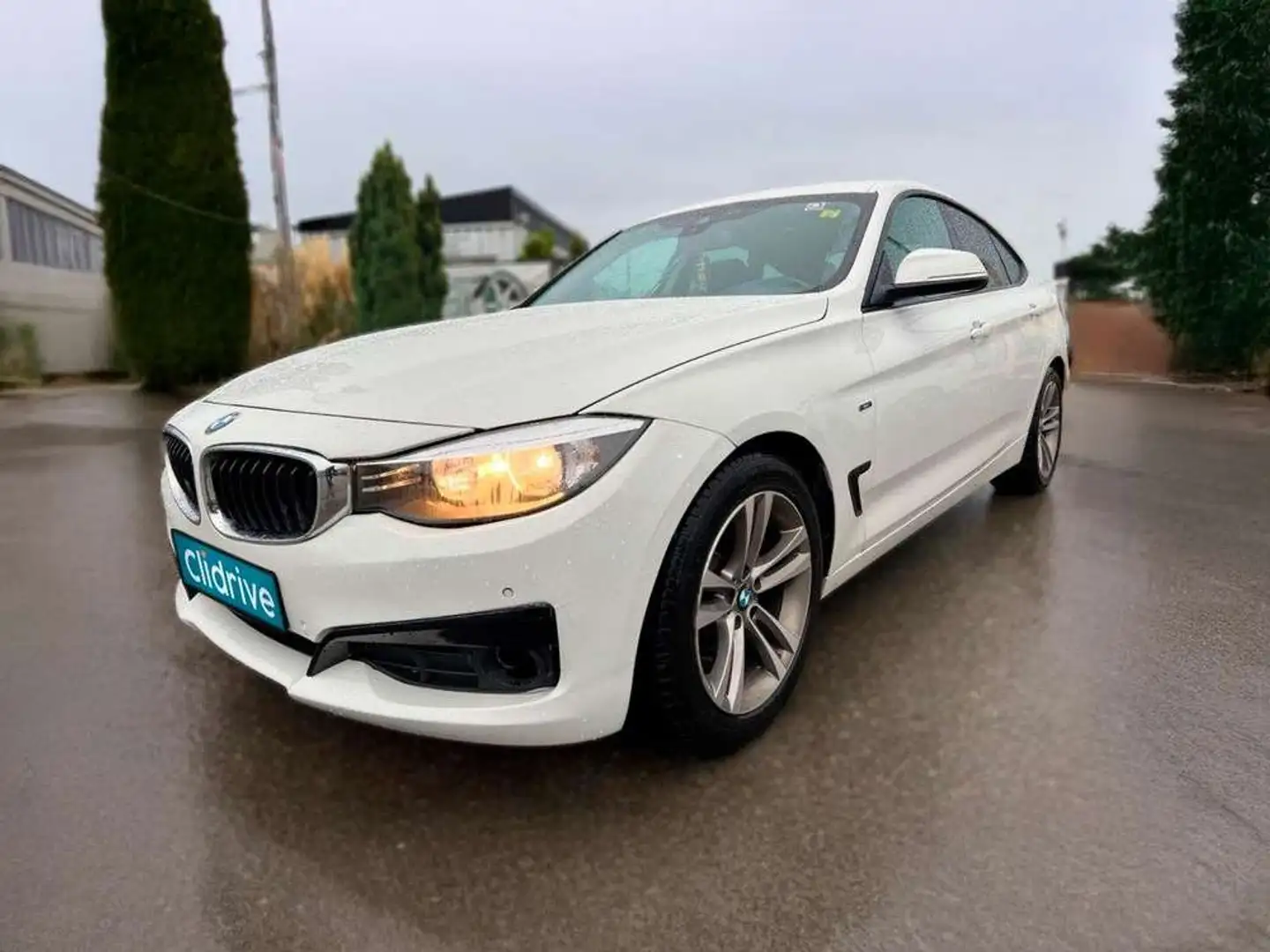 BMW 318 318d Gran Turismo Blanc - 2