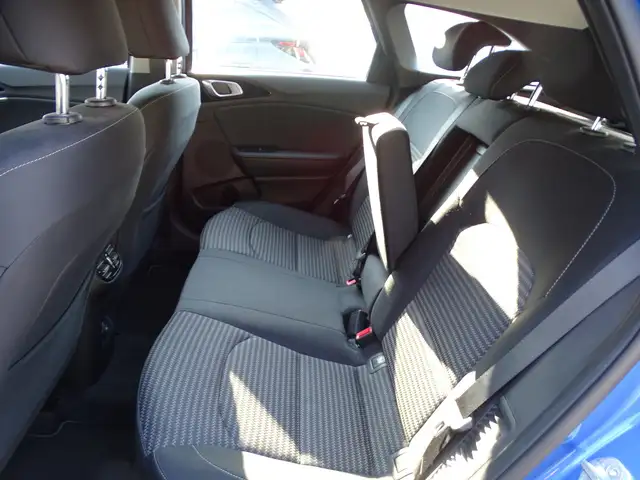 Kia Ceed view 8