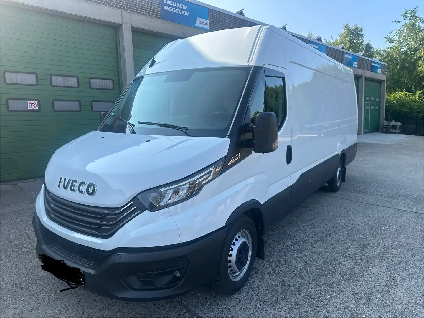 Iveco Daily 35 C 14HA8 V L5 maxi automaat Wit - 1