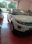 Land Rover Range Rover Evoque 2.2L eD4 Dynamic 4x2 Weiß - thumbnail 2