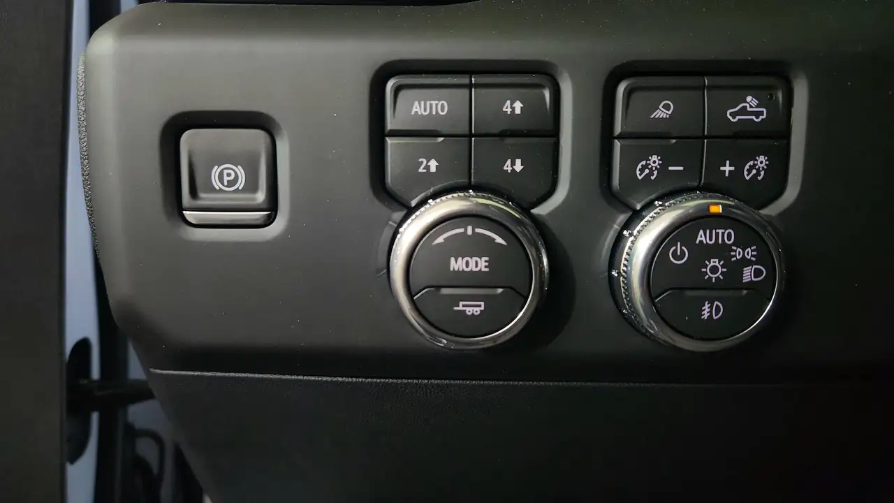 GMC Sierra 1500 photo GMC Sierra 1500
