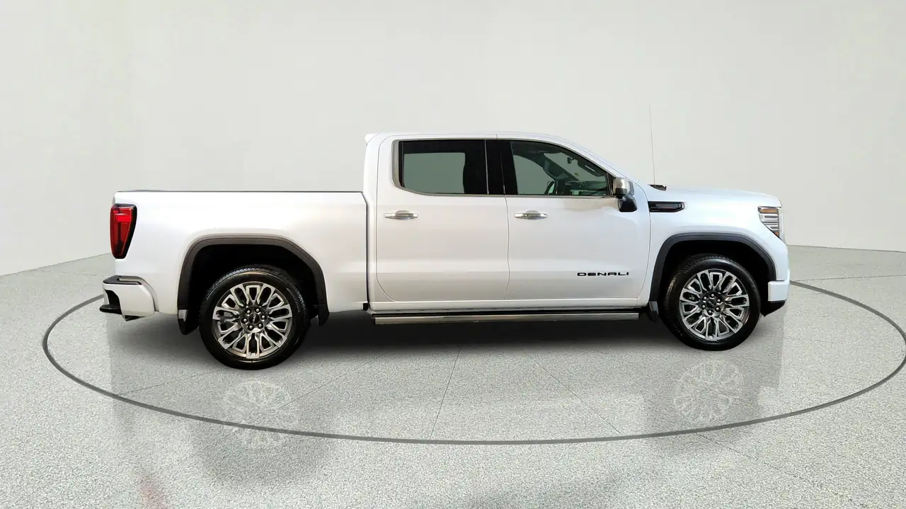 GMC Sierra 1500 photo GMC Sierra 1500