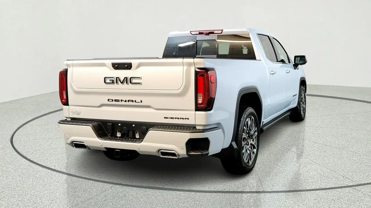 GMC Sierra 1500 photo GMC Sierra 1500