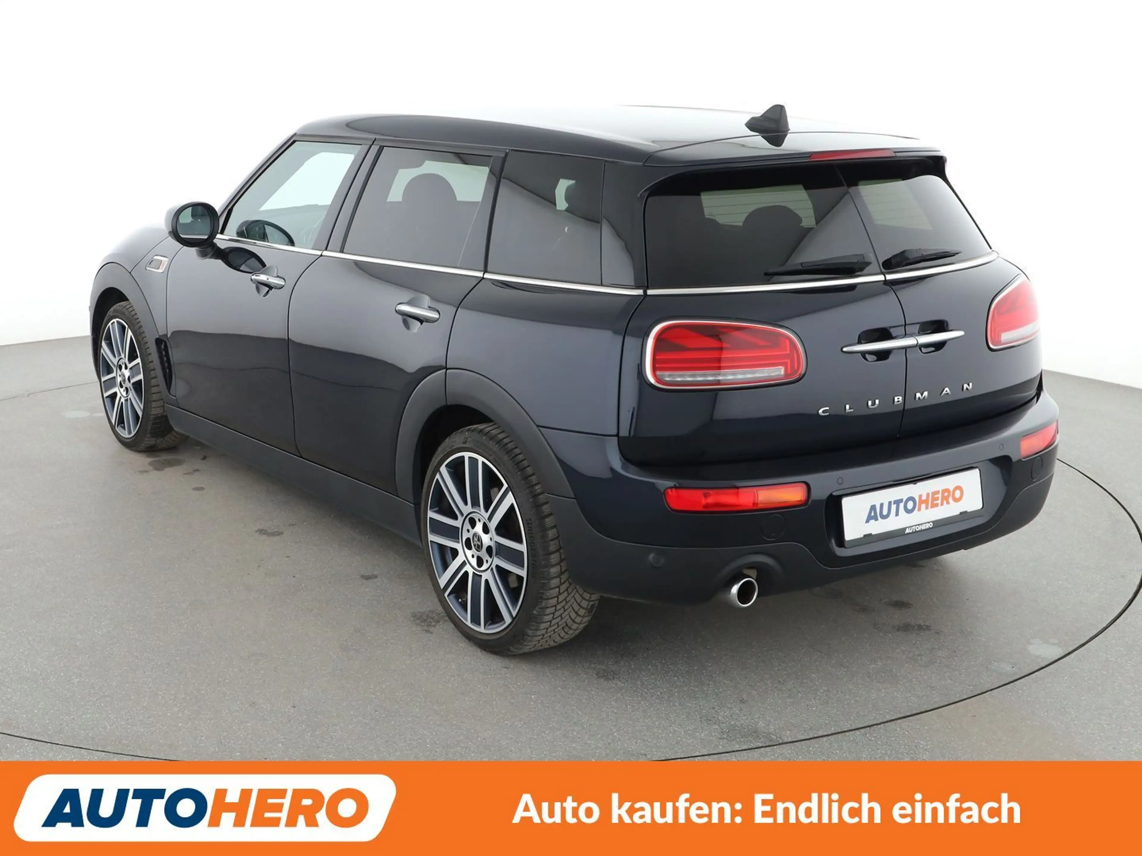 MINI Cooper Clubman Cooper Aut.*NAVI*LED*TEMPO*PDC*SHZ* — photo 4