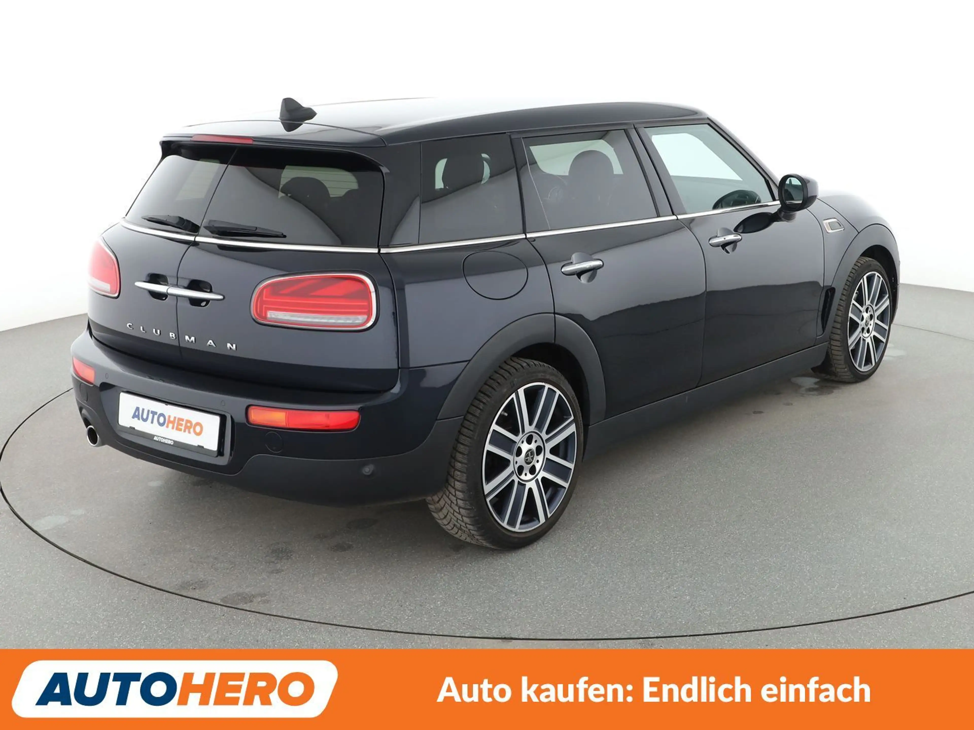 MINI Cooper Clubman Cooper Aut.*NAVI*LED*TEMPO*PDC*SHZ* — photo 6