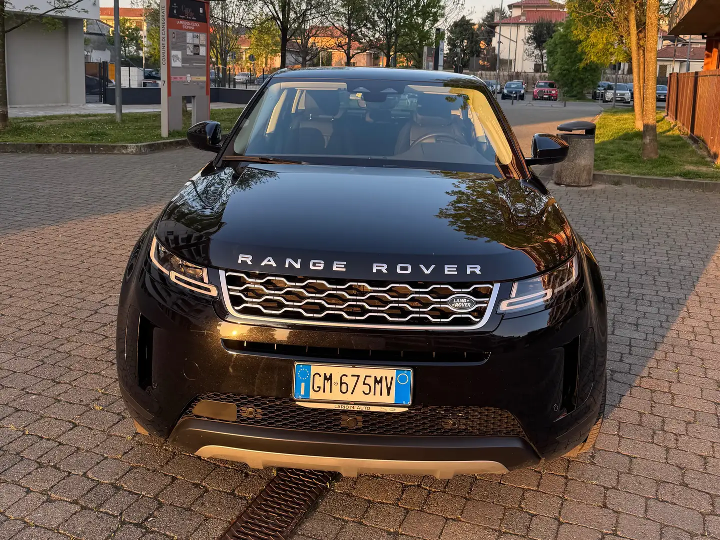 Land Rover Range Rover Evoque Range Rover Evoque 1.5 i3 mhev SE fwd 160cv auto Nero - 2