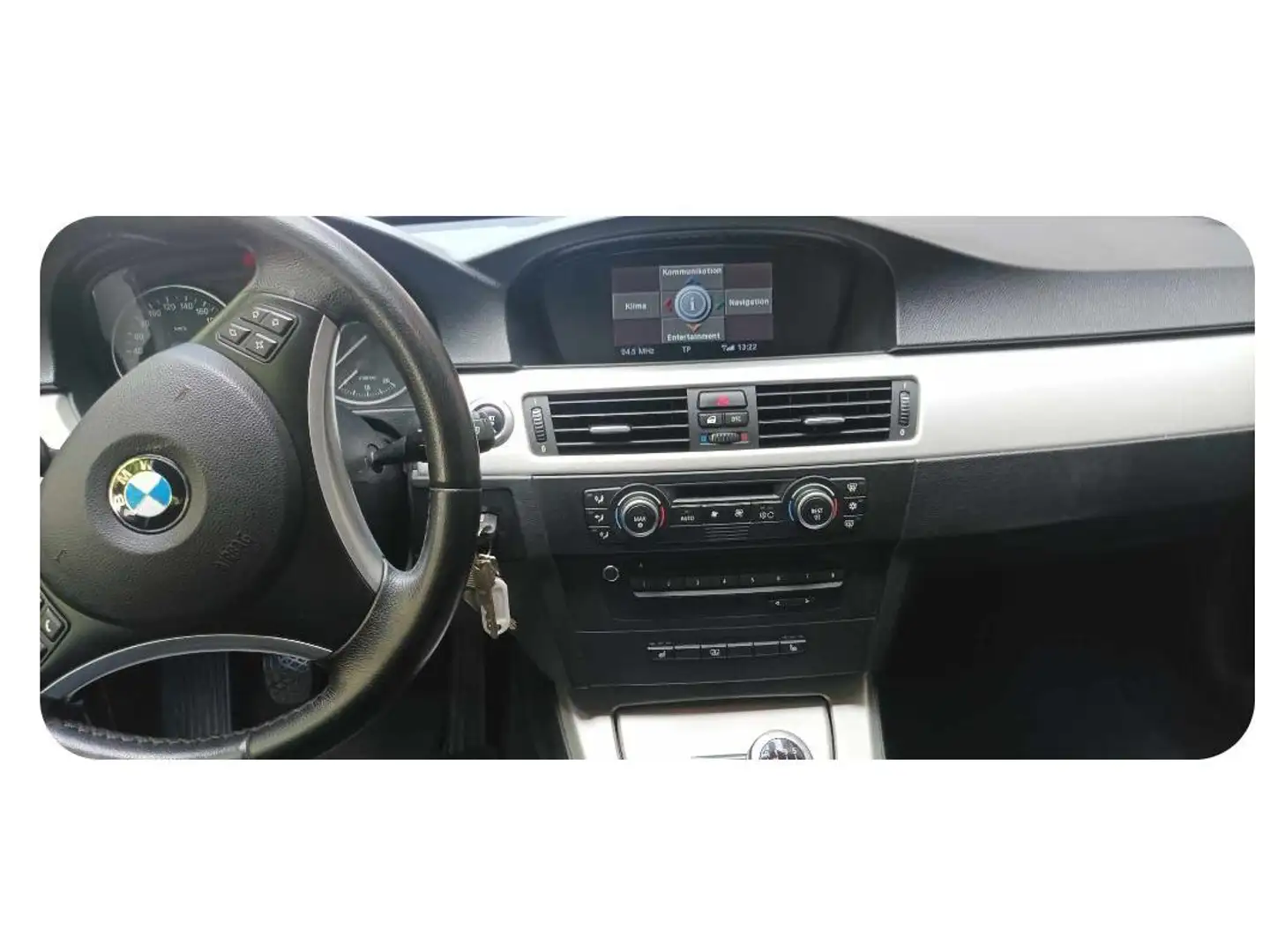 BMW 325 325i Чёрный - 1