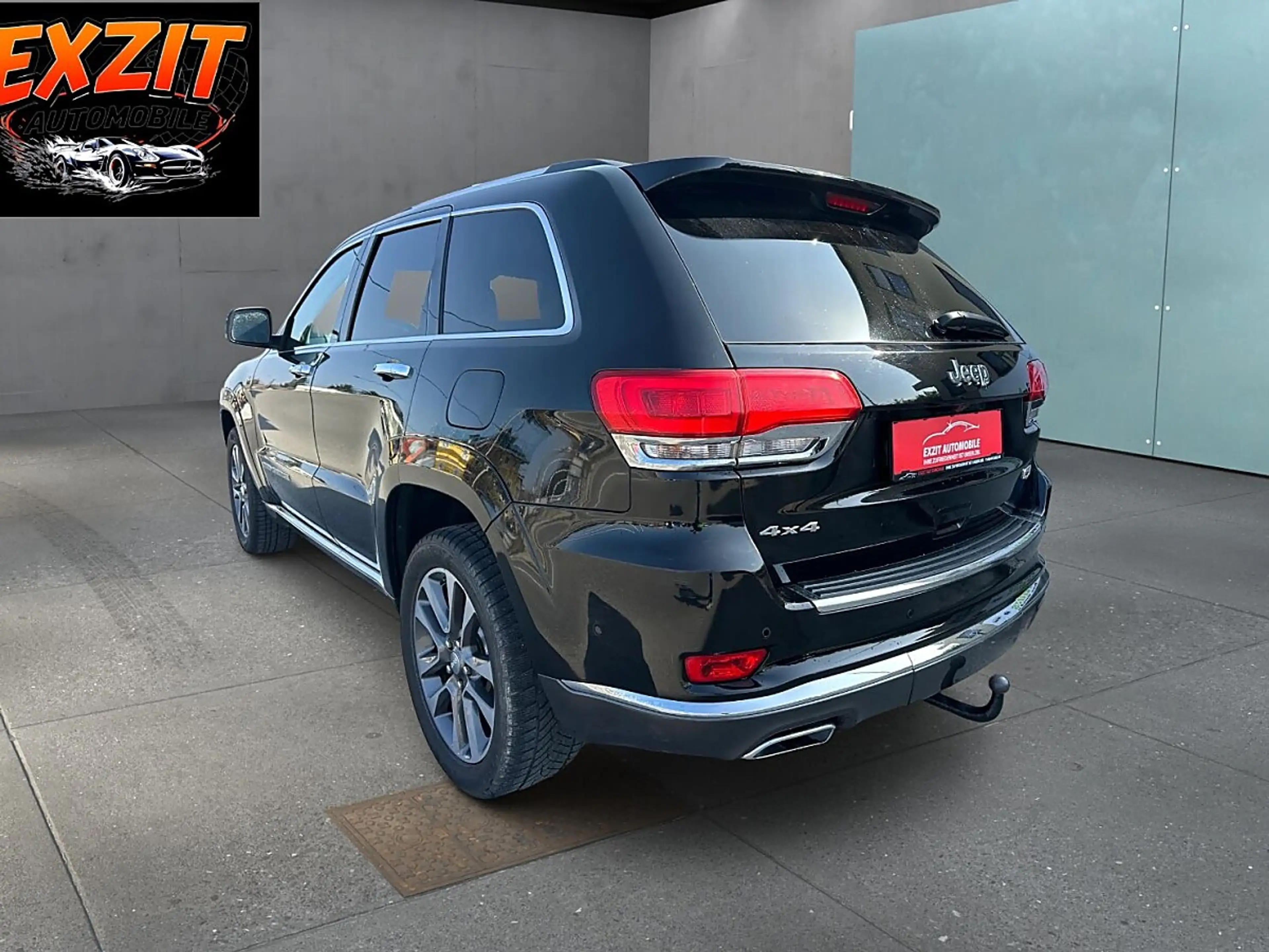 Jeep Grand Cherokee 3,0 V6 CRD Summit — photo 5