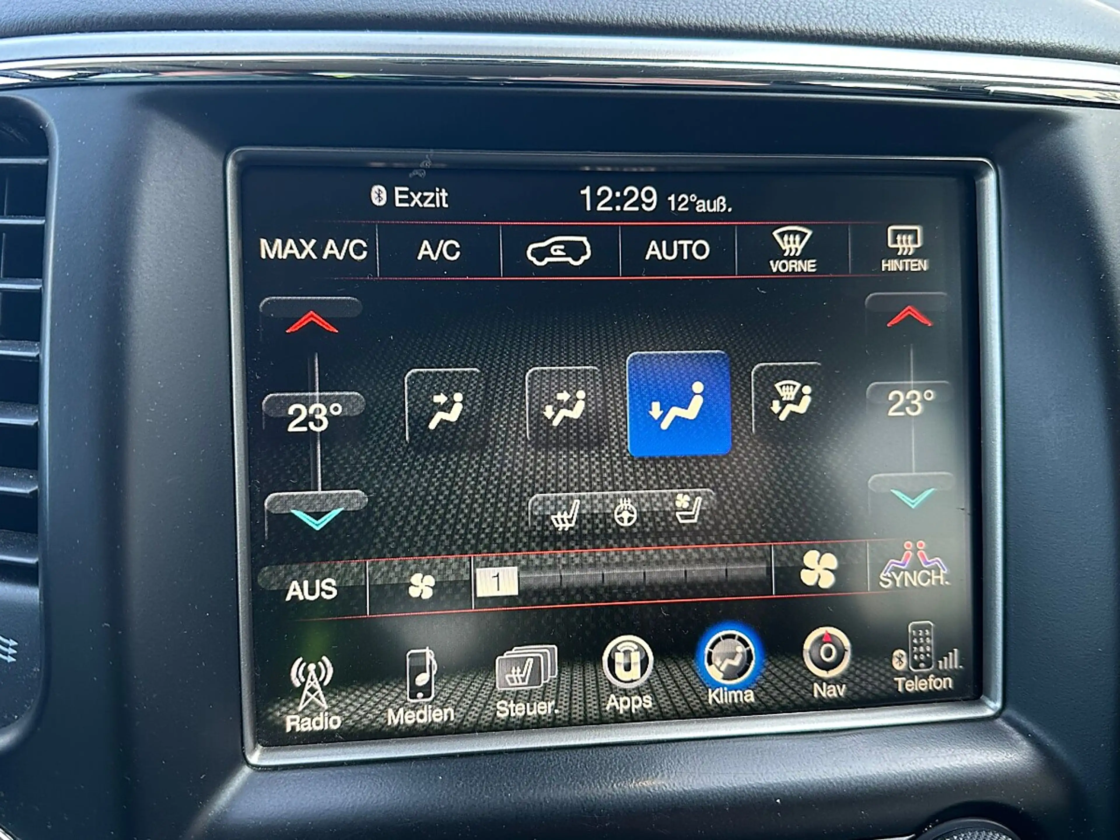 Jeep Grand Cherokee 3,0 V6 CRD Summit — photo 10