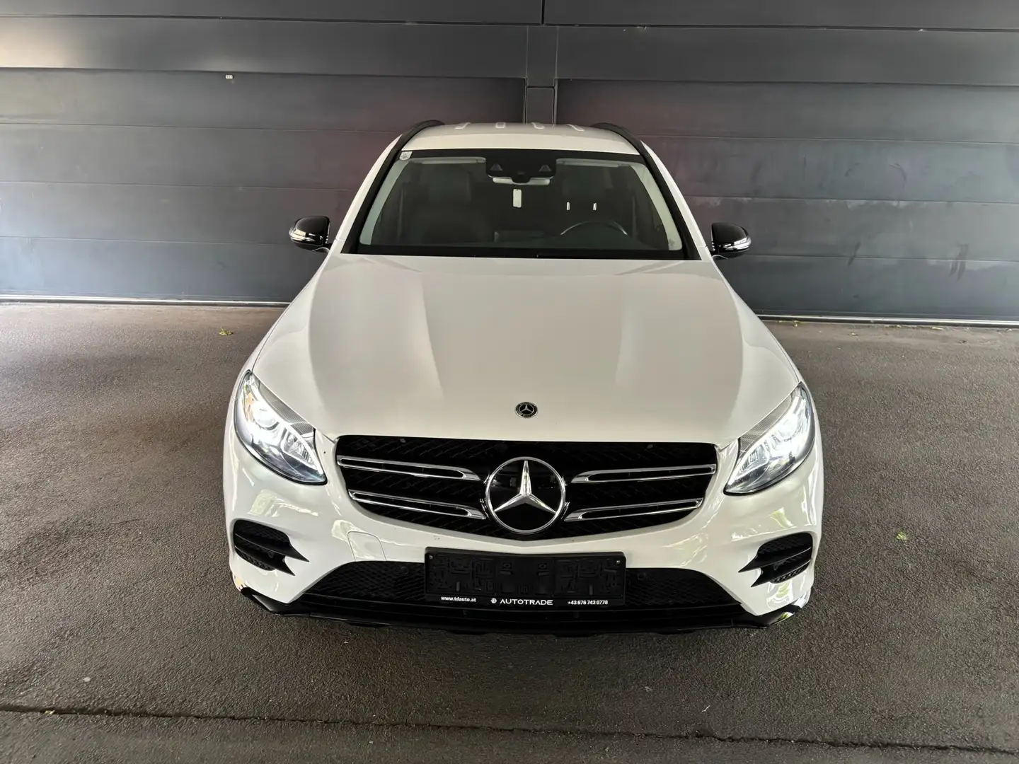 Mercedes-Benz GLC 220 GLC 220 d 4Matic AMG-Line Weiß - 2